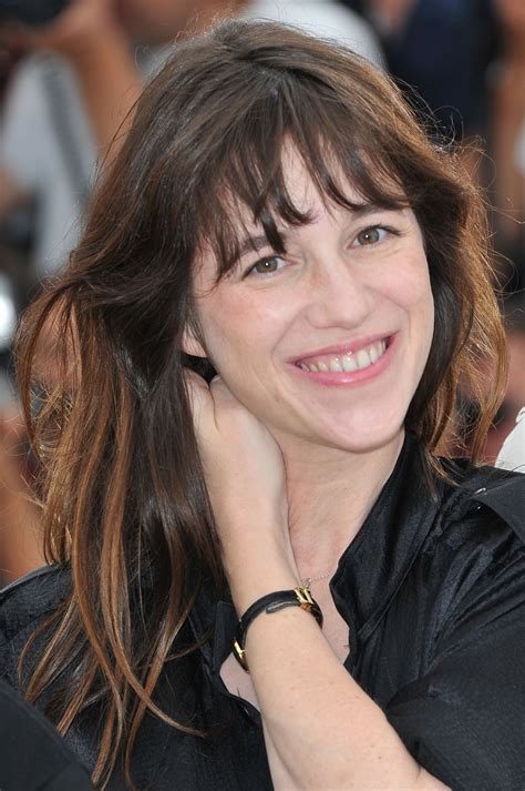 Charlotte Gainsbourg Nude – Pics and Videos 